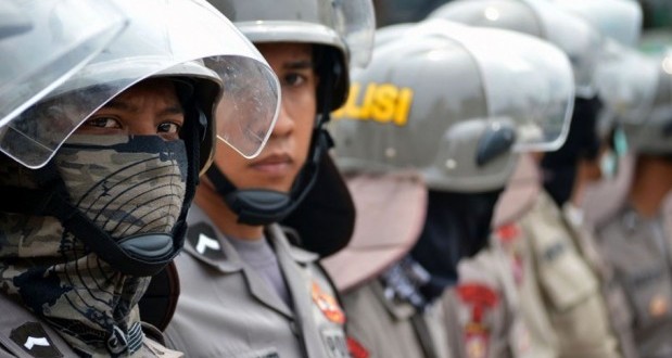 Kapolri Harus Evaluasi Tindakan Aparat Kepolisian Yogyakarta Kapolri Harus Evaluasi Tindakan Aparat Kepolisian Yogyakarta