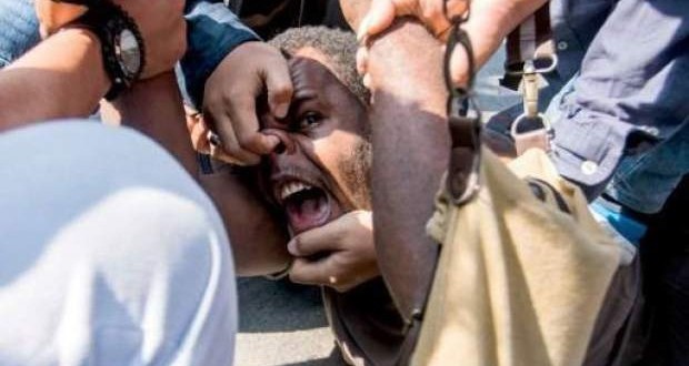 Komentar Pers Tentang : Sikap Atas Peristiwa Penyergapan Polisi Terhadap Warga Papua di Yogya Komentar Pers Tentang : Sikap Atas Peristiwa Penyergapan Polisi Terhadap Warga Papua di Yogya