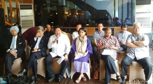 MERAWAT KEMAJEMUKAN, MENINGKATKAN KUALITAS DEMOKRASI KITA