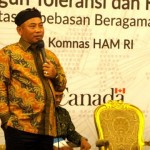 Walikota Bekasi Rahmat Effendi saat berbicara di Kongres Nasional Kebebasan beragama dan Berkeyakinan di Balai Kartini, Jakarta Selatan, Kamis (16/3/2017). Foto: KOMPAS