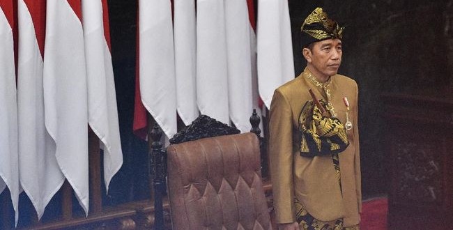 KRITIK BUKAN FORMALITAS DEMOKRASI, PRESIDEN SEHARUSNYA MERESPONS SUBSTANSI KRITIK
